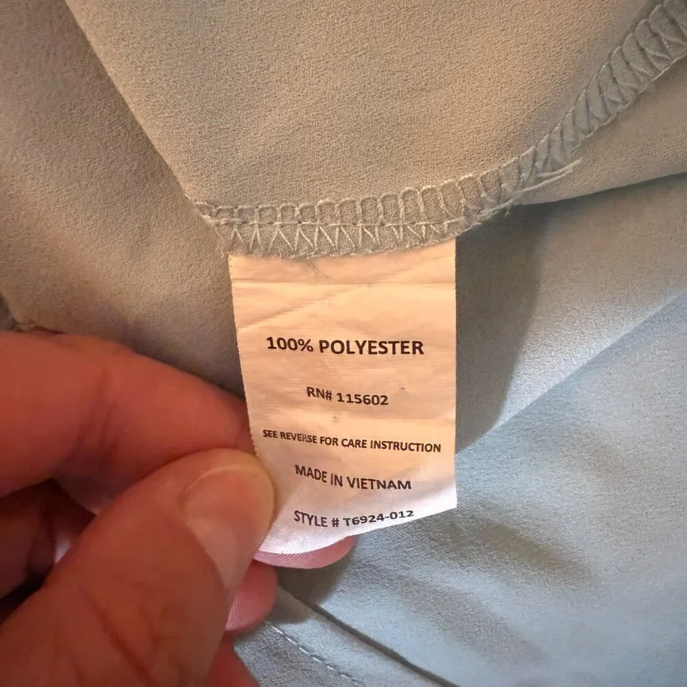 Lush brand baby blue blouse - flowy - Picture 4 of 4